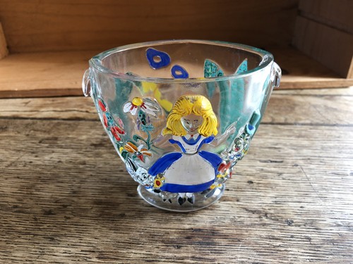Disney alice pays - alice,